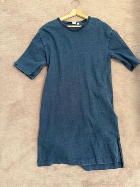 GAP Washed Indigo Short Sleeve T-shirt Dress